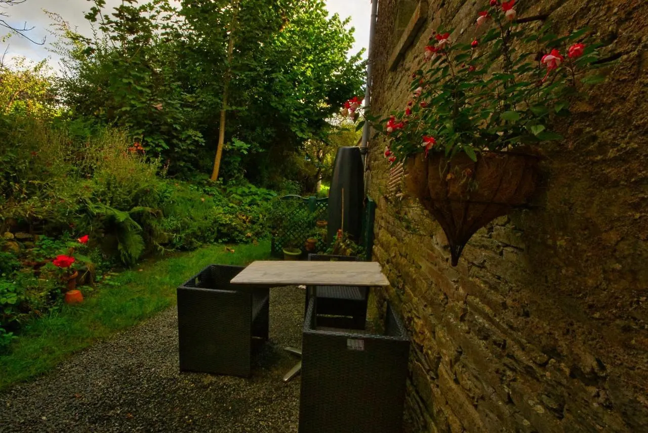 Bed & Breakfast Auberge Le Canard Qui Rit Plelauff