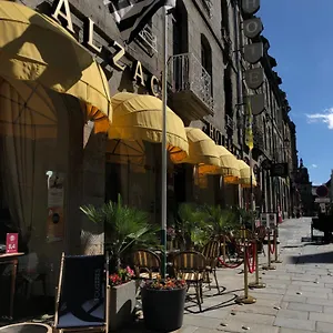 2* Hotel Balzac Restaurant